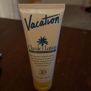 🏝️VACATION🏝️ SUNSCREEN